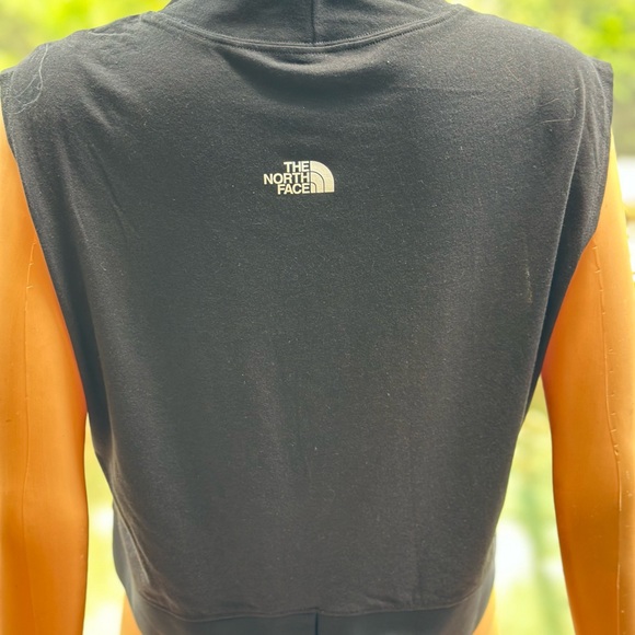 NORTH FACE COORDINATES CROPPED TANK (L) - Picture 5 of 6